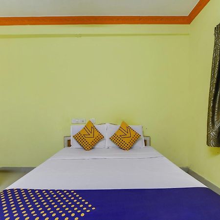 Vaccinated Staff - SPOT ON 75475 Cn Guest House Madrás Exterior foto